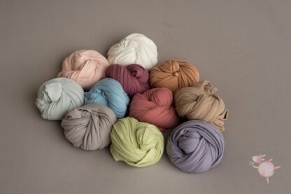 White Dreamy Stretch Wraps - Image 3