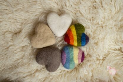 8cm Felt Hearts - Image 2