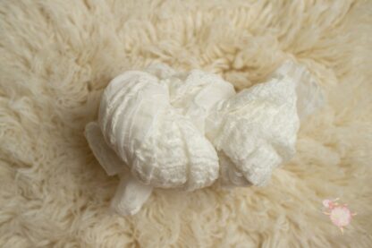 Silk edge Rippled scarves - Image 6