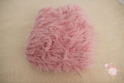 Pastel Pink Flokati 1800gsm - Image 3